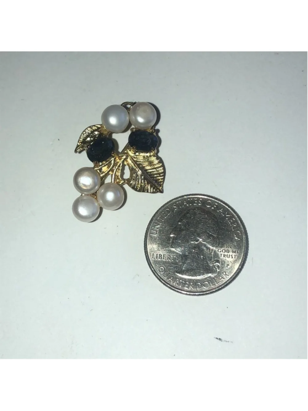 Vintage Genuine Pearls & Blue Stone Pendant or Brooch